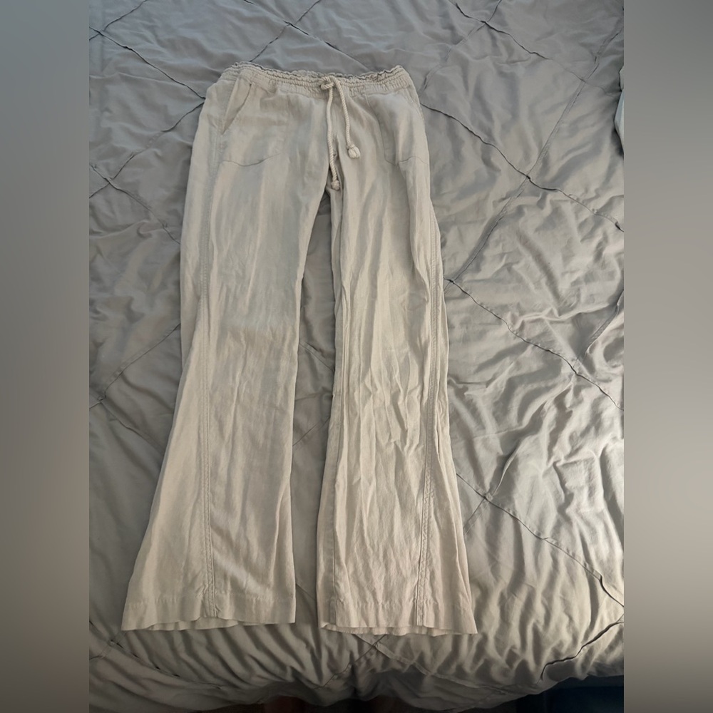 Beige Roxy pants - Picture 2 of 6
